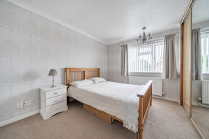Bedroom- click for photo gallery